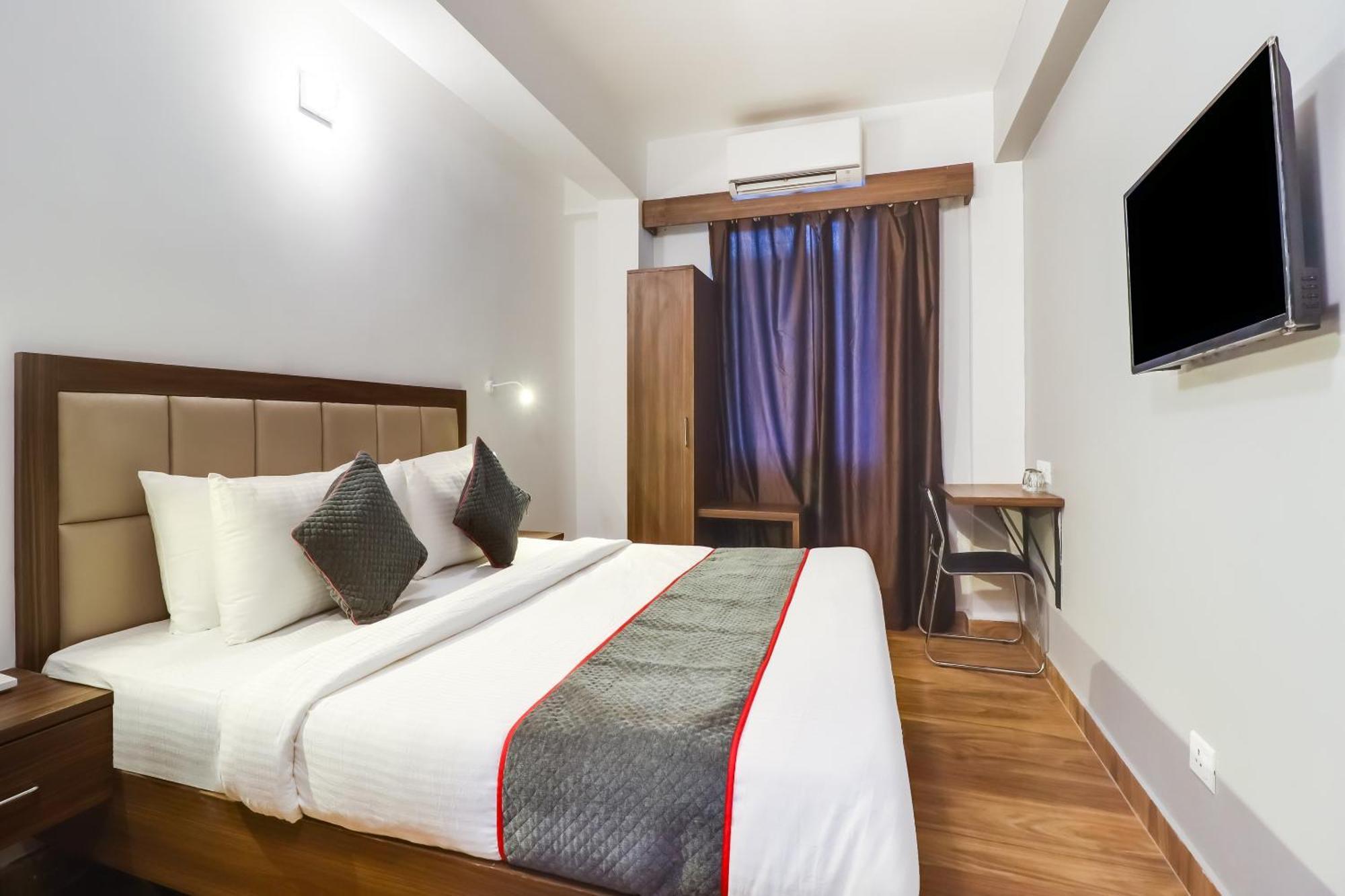 Townhouse Townhouse Clark Inn Patna  Exterior foto